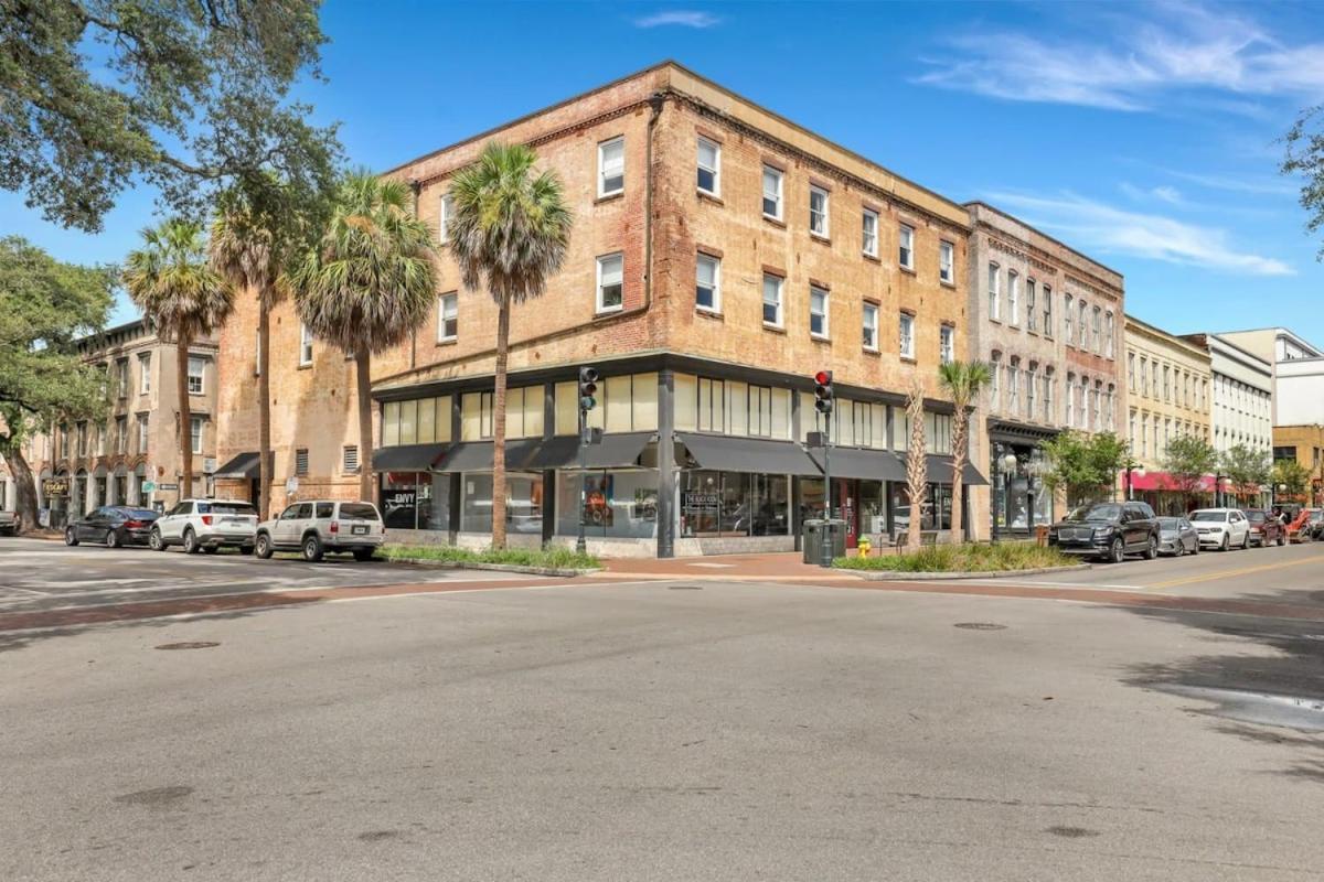 Knockout Loft- Near Plant Riverside Savannah Exterior foto